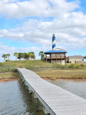 3345 Bay Point Drive, Palacios, TX 77465