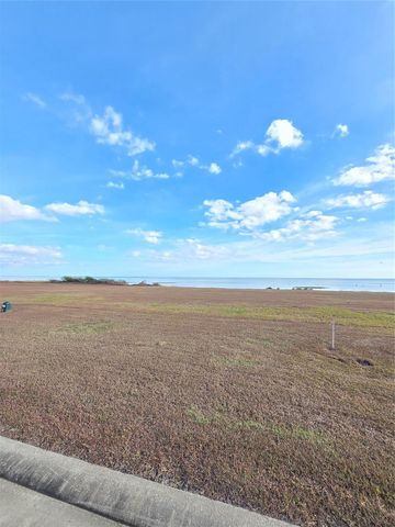 3345 Bay Point Drive, Palacios, TX 77465