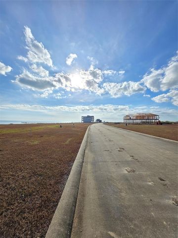 3345 Bay Point Drive, Palacios, TX 77465