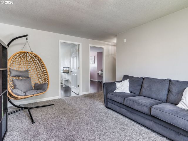 4035 Se 199TH Ave, Camas, WA 98607