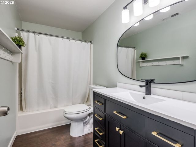 4035 Se 199TH Ave, Camas, WA 98607