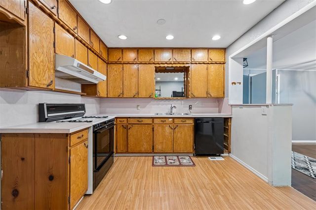 3925 W Park Place, Oklahoma City, OK 73107