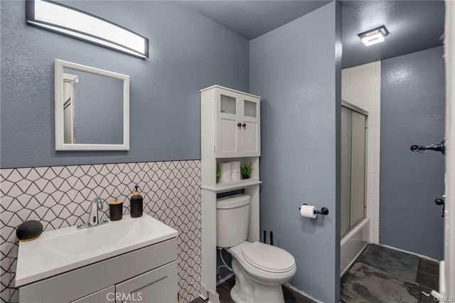 5530 Ackerfield 314, Long Beach, CA 90805