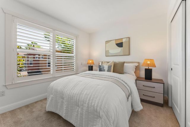 857 Carlisle Way 128, Sunnyvale, CA 94087