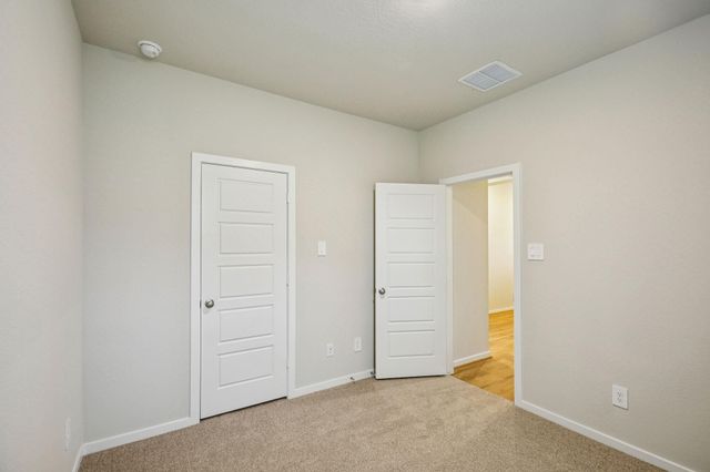 5105 Redbud Valley Drive, Pearland, TX 77584