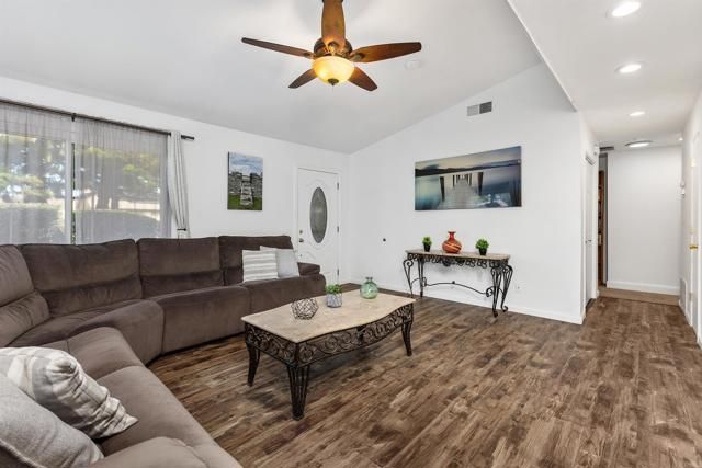 12851 Papago Drive, Poway, CA 92064