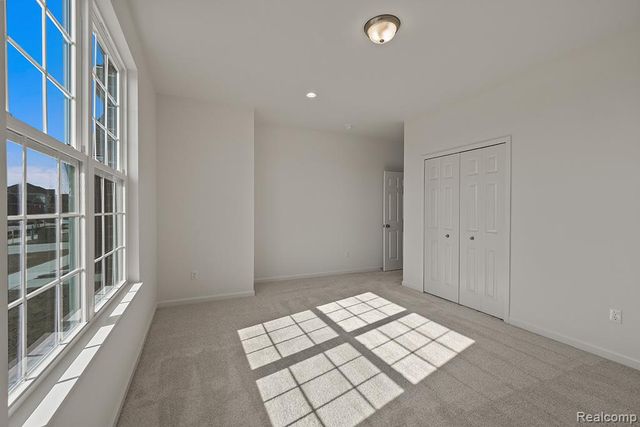 29112 Myles Andrew Drive, Lyon Charter Township, MI 48178