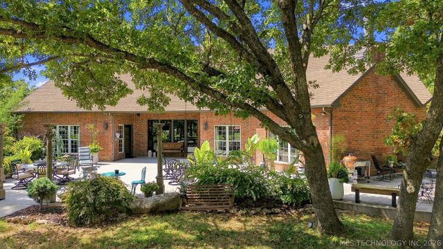 12381 S Florence Avenue, Jenks, OK 74037