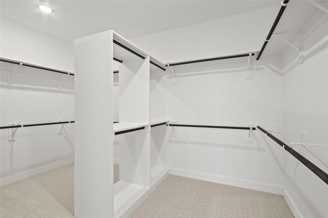 124 Peninsula Point Drive, Montgomery, TX 77356