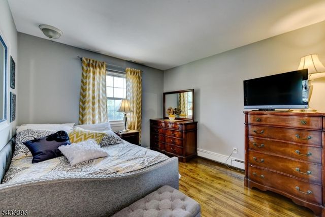 11 Carlisle Rd, Wayne Twp., NJ 07470