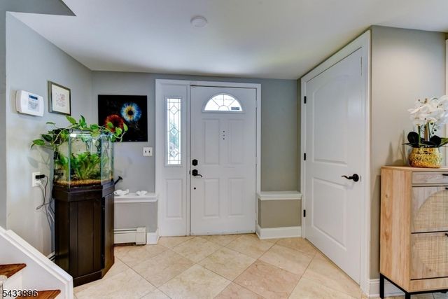 11 Carlisle Rd, Wayne Twp., NJ 07470
