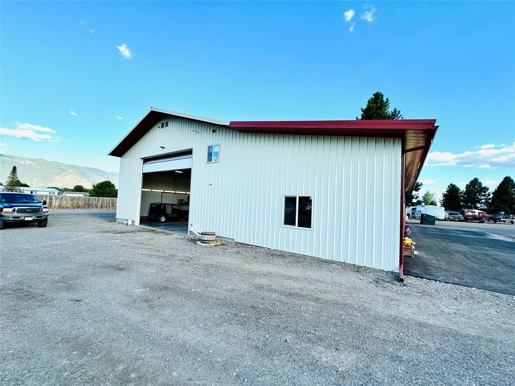 5445 Us Highway 2 W, Columbia Falls, MT 59912 photo 14