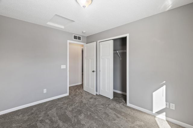 12719 Huntington Avenue, Savage, MN 55378