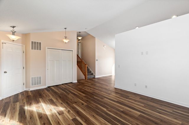 12719 Huntington Avenue, Savage, MN 55378