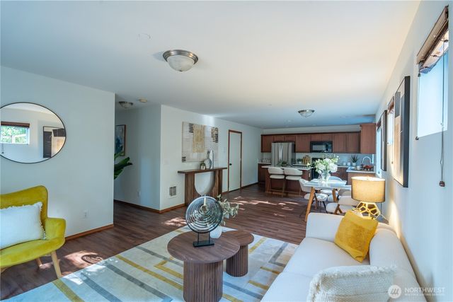 19109 16th Avenue SE, Bothell, WA 98012