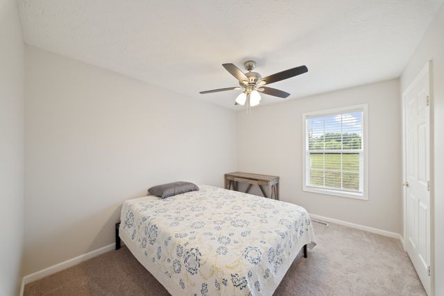 873 Rock Springs Rd, Castalian Springs, TN 37031