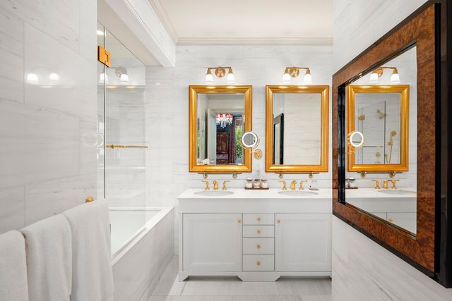 6 SUTTON Square, New York City, NY 10022