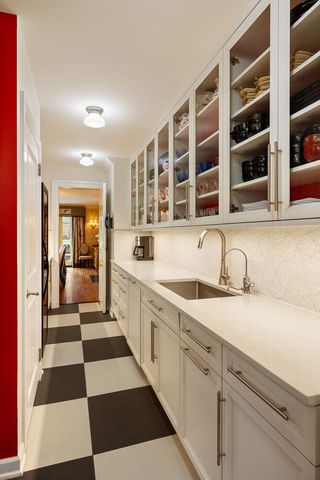 6 SUTTON Square, New York City, NY 10022
