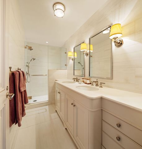 6 SUTTON Square, New York City, NY 10022