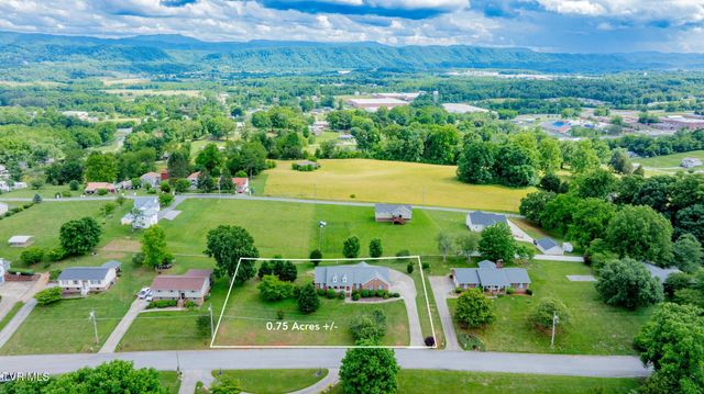 1015 Cedar Hills Drive, Church Hill, TN 37642