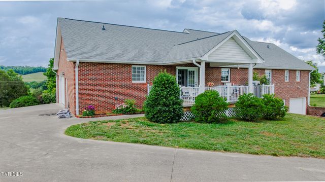 1015 Cedar Hills Drive, Church Hill, TN 37642