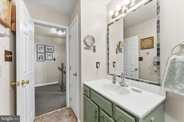 31 PIONEER LN, Gettysburg, PA 17325