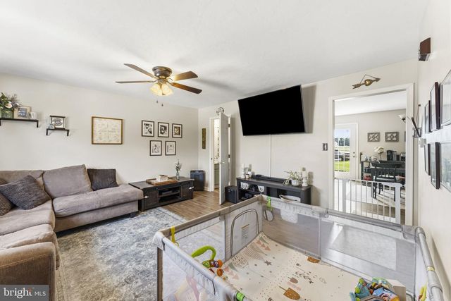 31 PIONEER LN, Gettysburg, PA 17325