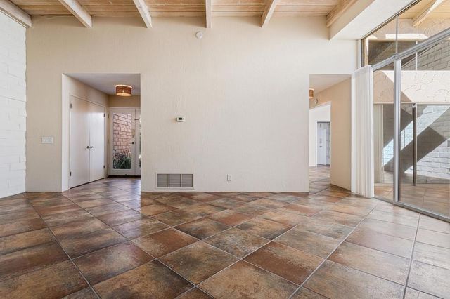 1316 W Primavera Drive, Palm Springs, CA 92264