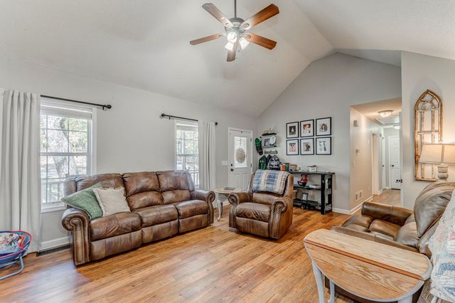 91 Little Doe Lane, Jasper, GA 30143