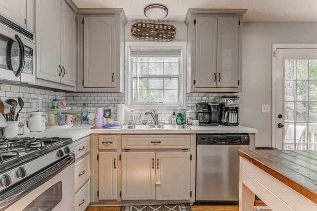 91 Little Doe Lane, Jasper, GA 30143