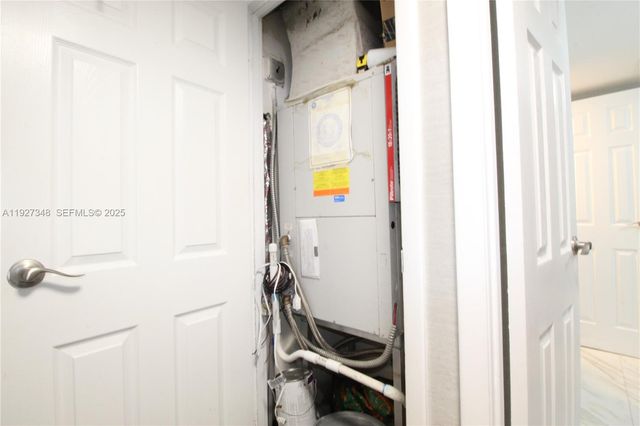 20379 W Country Club Dr 2237, Aventura, FL 33180