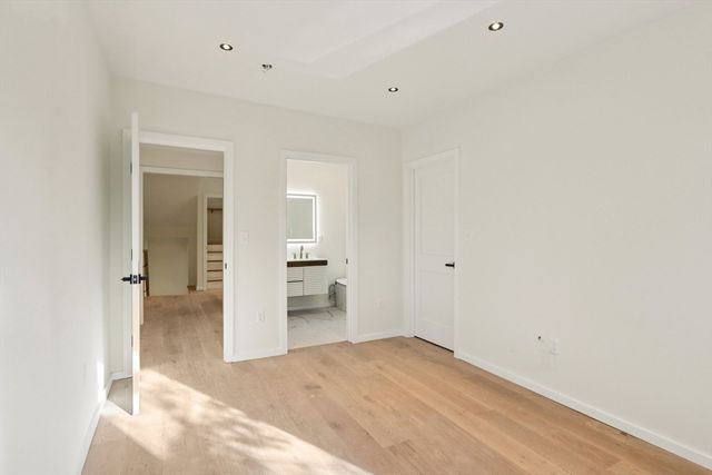 457 Summer St 457, Arlington, MA 02474