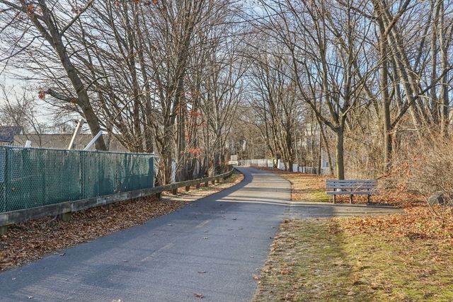 457 Summer St 457, Arlington, MA 02474