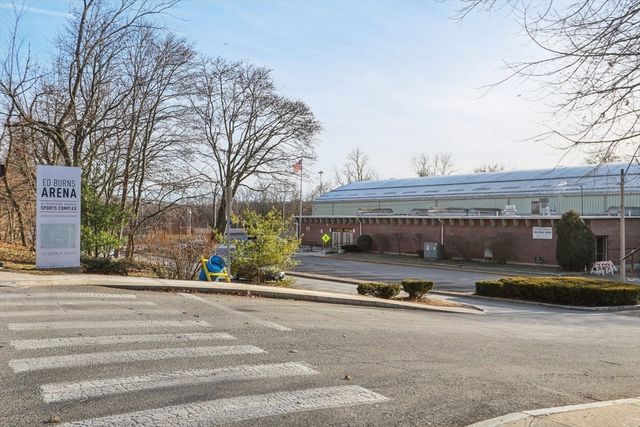 457 Summer St 457, Arlington, MA 02474