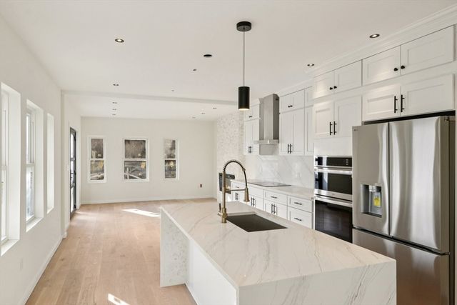 457 Summer St 457, Arlington, MA 02474