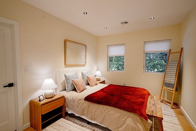 457 Summer St 457, Arlington, MA 02474