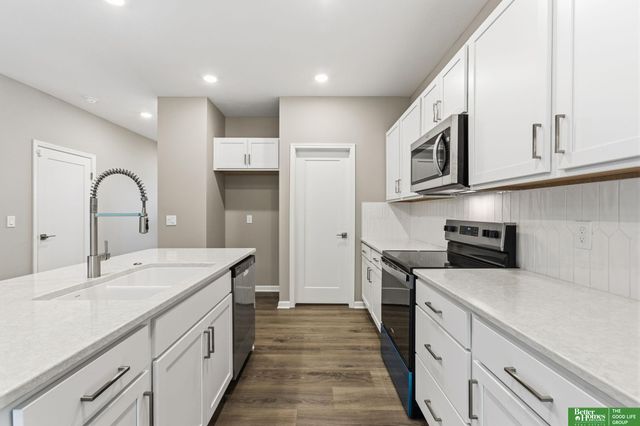 17451 Tucker Street, Bennington, NE 68007
