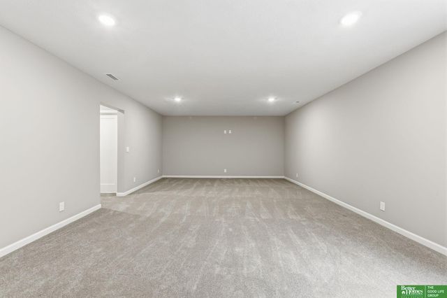 17451 Tucker Street, Bennington, NE 68007