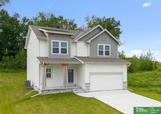 17451 Tucker Street, Bennington, NE 68007
