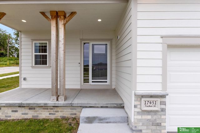 17451 Tucker Street, Bennington, NE 68007