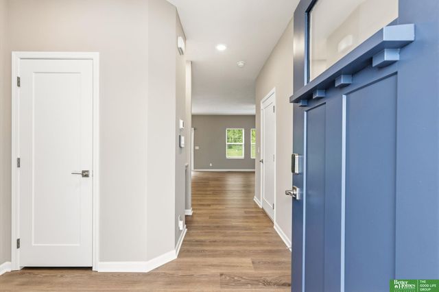17451 Tucker Street, Bennington, NE 68007
