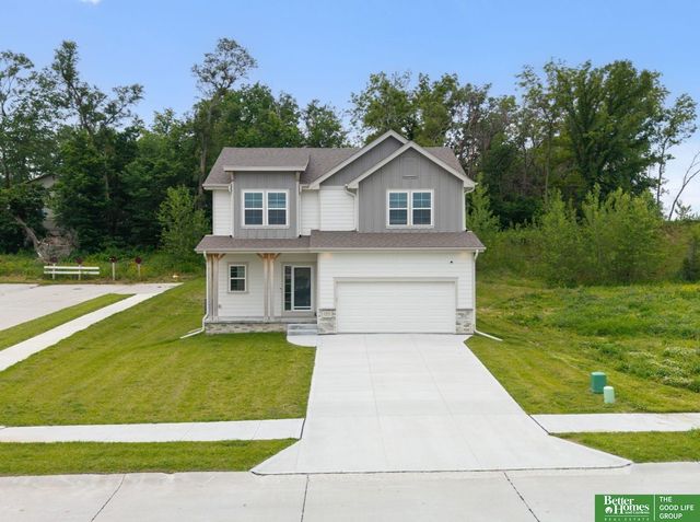 17451 Tucker Street, Bennington, NE 68007