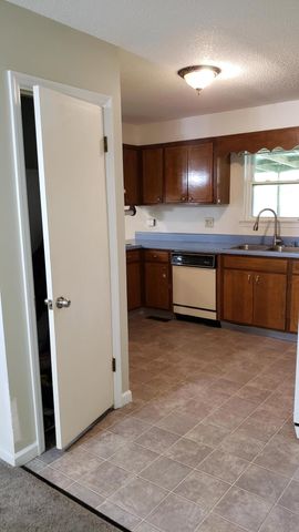 980 James Avenue, Chattanooga, TN 37421