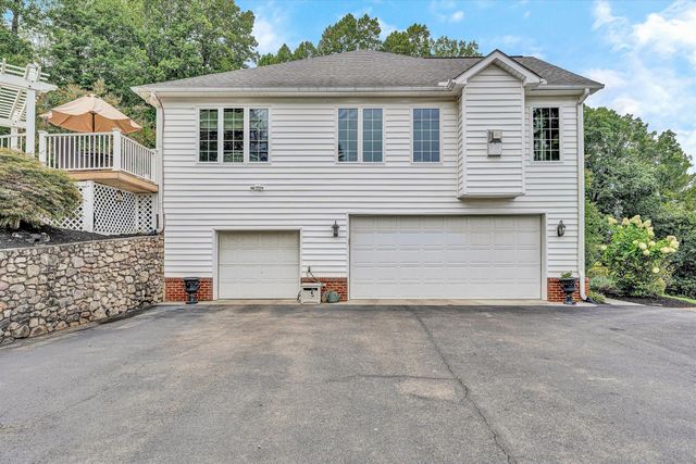 8995 Jubal Early, Hardy, VA 24101