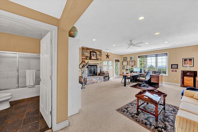 8995 Jubal Early, Hardy, VA 24101