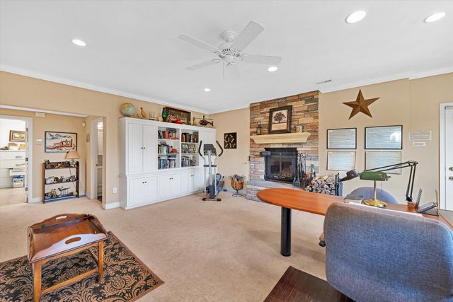 8995 Jubal Early, Hardy, VA 24101