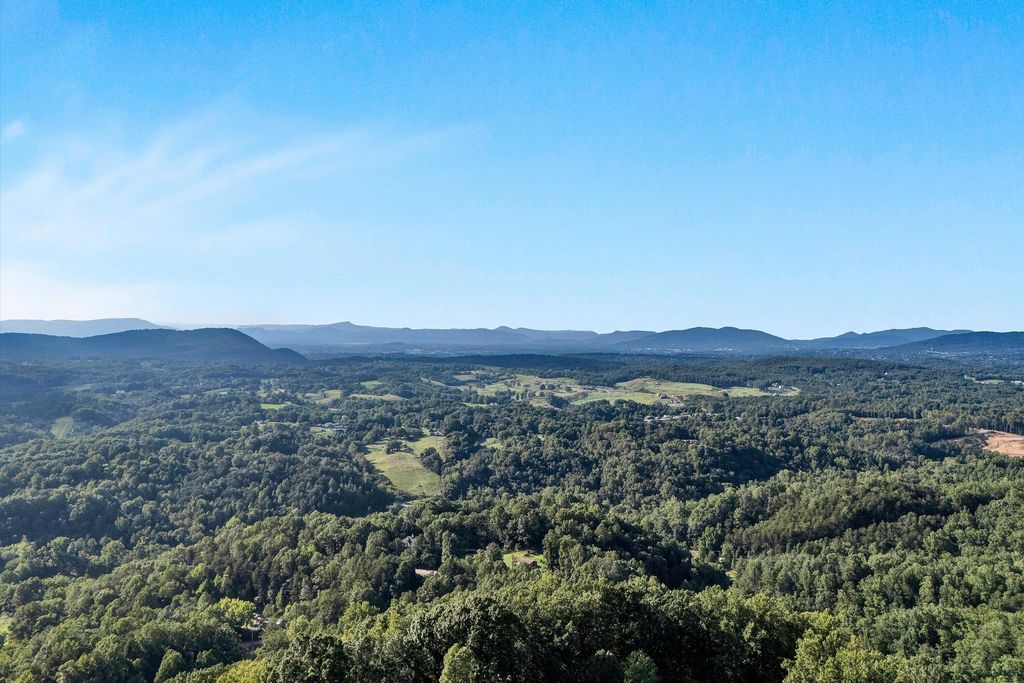 8995 Jubal Early, Hardy, VA 24101