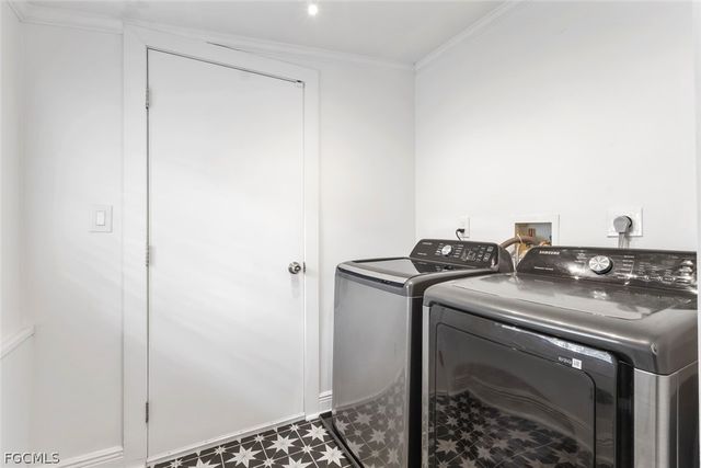 1414 Alhambra DR, Fort Myers, FL 33901