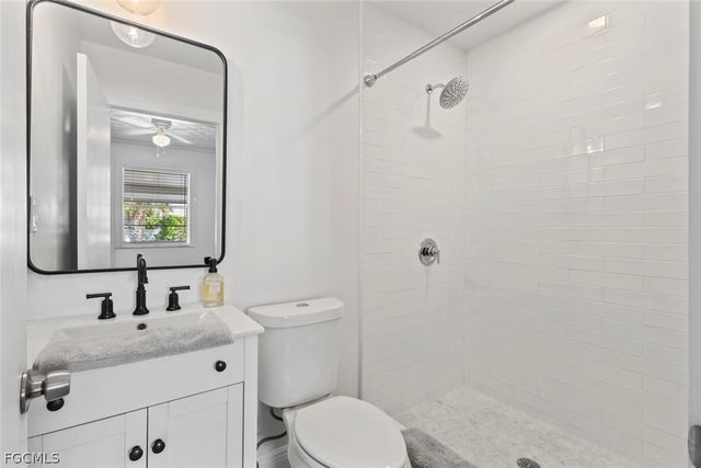 1414 Alhambra DR, Fort Myers, FL 33901