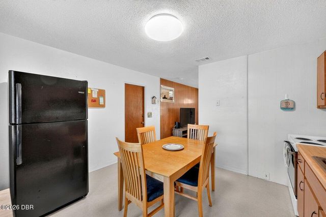 390 Linda Circle, South Daytona, FL 32119